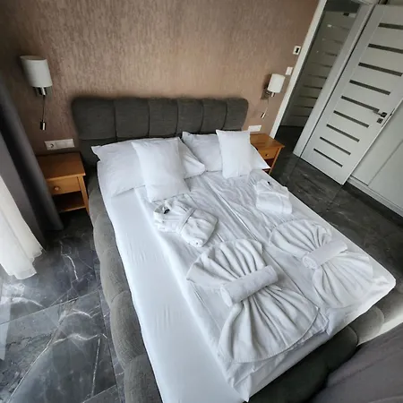 Flavius Apartment *
